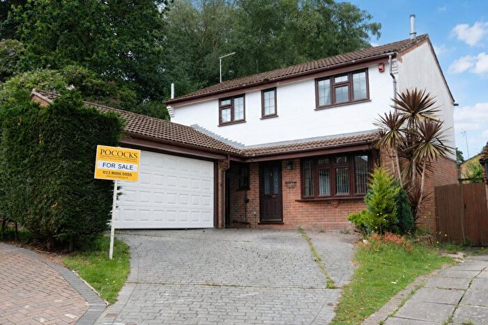4 Bedroom Detached House For Sale In Foxtail Drive, Dibden Purlieu, Southampton, SO45