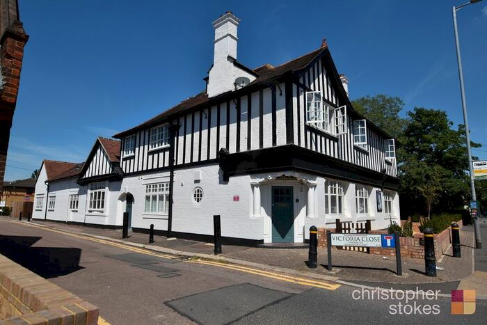 2 Bedroom Property To Rent In Victoria Gardens, Turners Hill, Cheshunt, Cheshunt, EN8