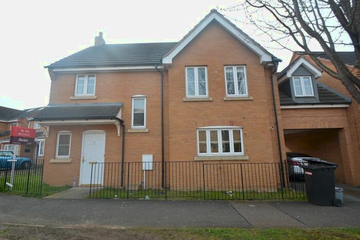 5 Bedroom Detached House To Rent In Leaf Avenue, Hampton Hargate, Peterborough, PE7