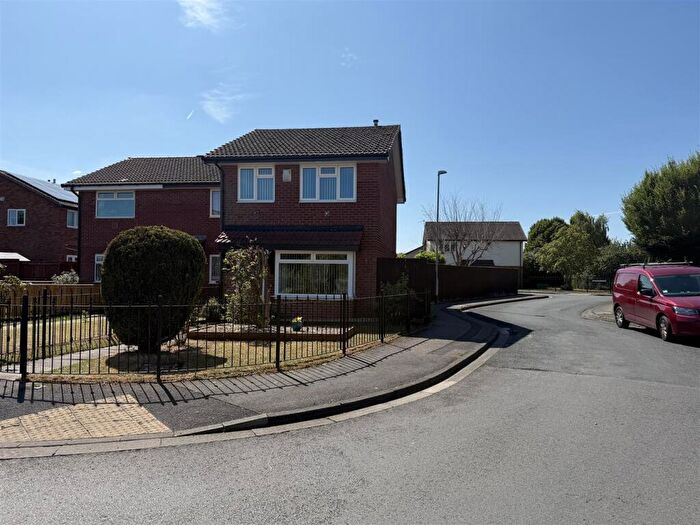 3 Bedroom Semi-Detached House For Sale In Brunel Way, Darlington, DL1