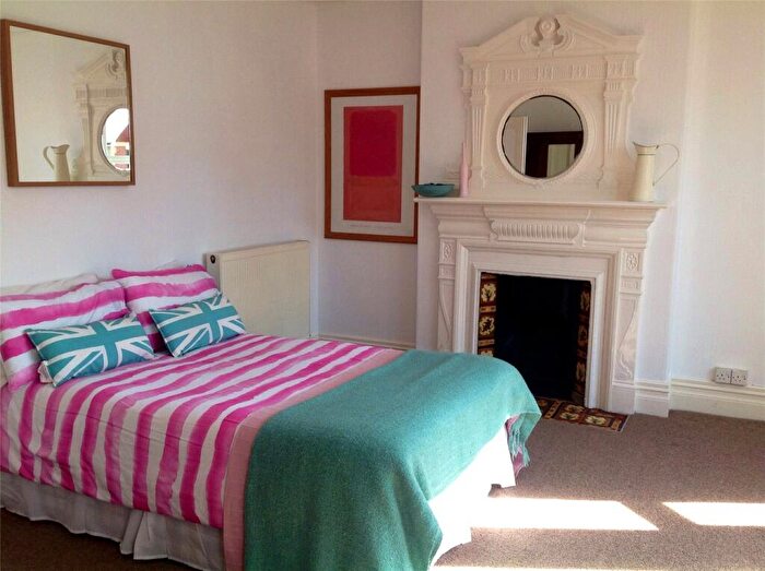 4 Bedroom House To Rent In Cressy Road, Cardiff, CF23