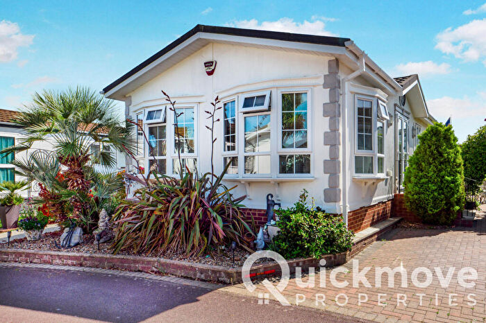 2 Bedroom Park Home For Sale In Birchington, Kent, CT7