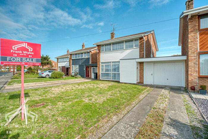 Detached House For Sale In Oxford Road, Lytham St. Annes, FY8