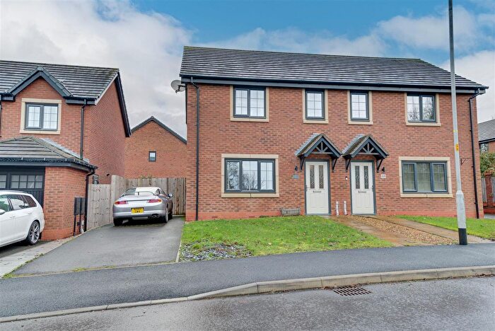 3 Bedroom Semi Detached House For Sale In Kestrel Close, Congleton, CW12