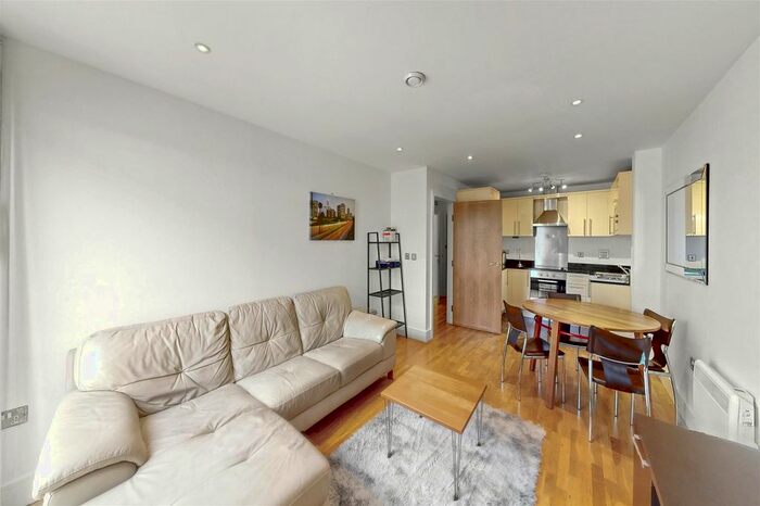 1 Bedroom Flat To Rent In Cheshire Street, Shoreditch, E2