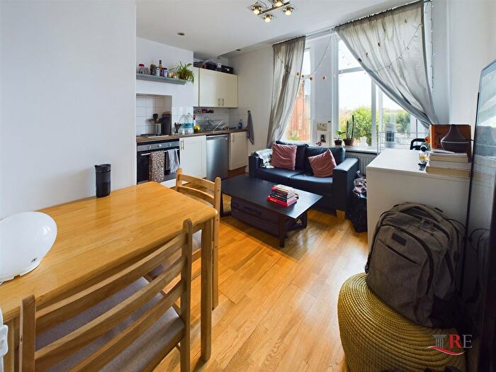 1 Bedroom Flat To Rent In Chamberlayne Road, London, NW10
