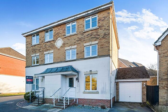 3 Bedroom Semi-Detached House For Sale In Oceana Crescent, Beggarwood, RG22