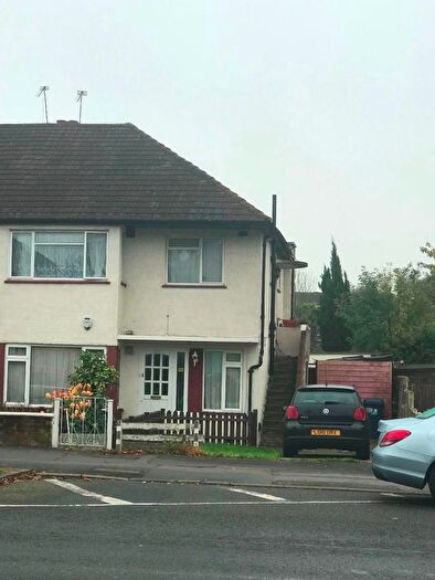 2 Bedroom Maisonette To Rent In Wood End Lane, Northolt, UB5