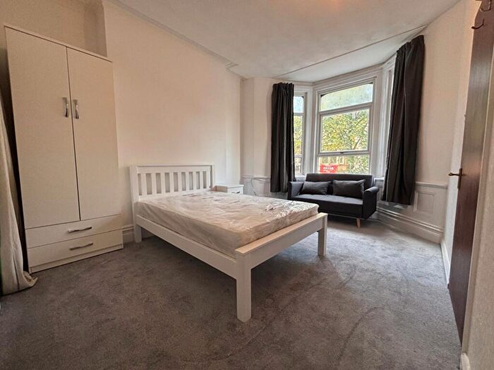 Studio To Rent In Marlborough Road, Penylan, CF23