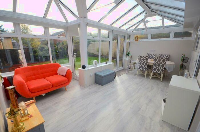 3 Bedroom Detached Bungalow To Rent In Saxonhurst Road, Bournemouth, BH10