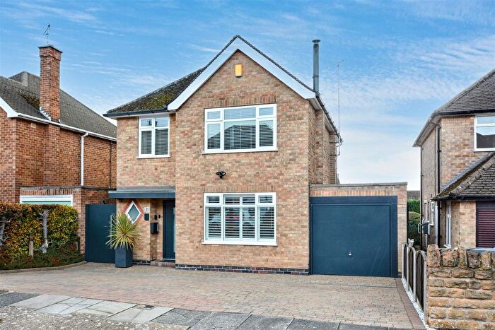 3 Bedroom Detached House For Sale In Petworth Avenue, Toton, NG9