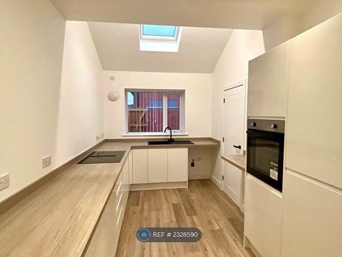 3 Bedroom Terraced House To Rent In Manley Terrace, Bolton, BL1