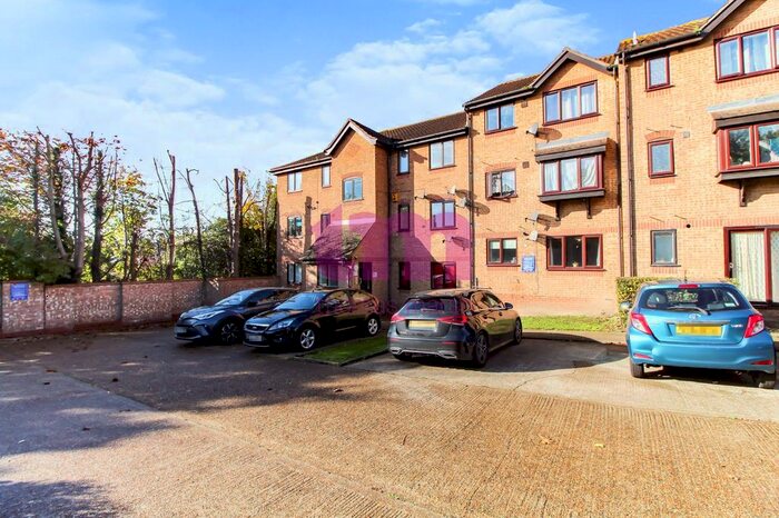 1 Bedroom Flat To Rent In Branstone Court, Linnet Way, Purfleet-On-Thames, RM19