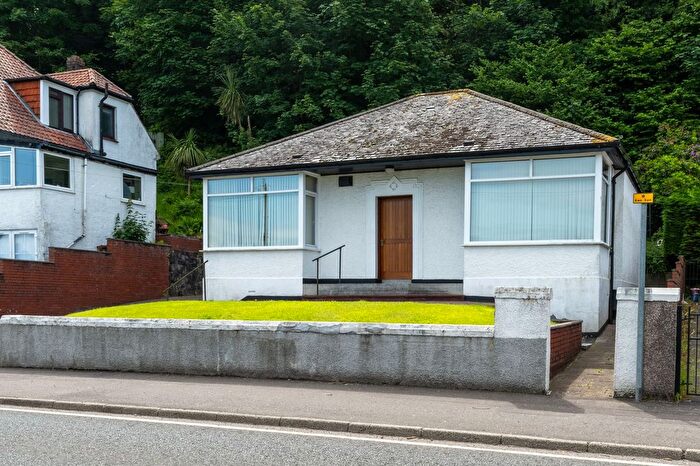 3 Bedroom Detached Bungalow For Sale In Cloch Road, Gourock, PA19