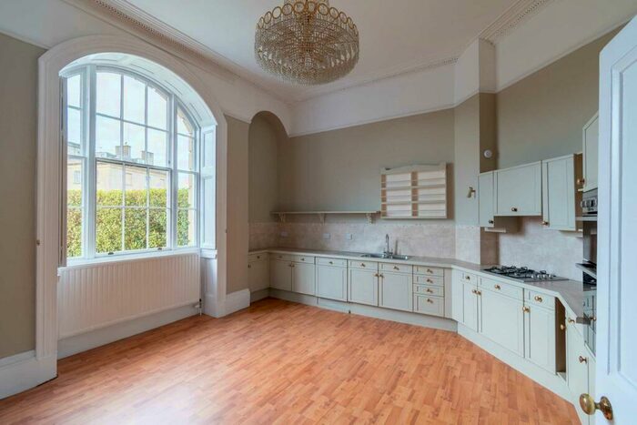 6 Bedroom House To Rent In Bathwick Terrace, Bathwick Hill, BA2