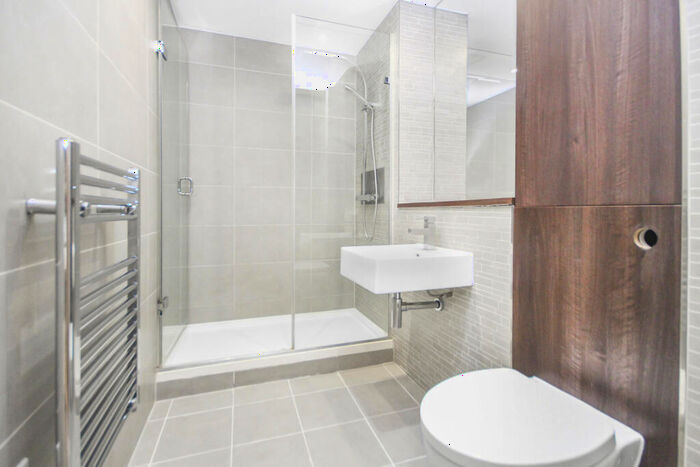 2 Bedroom Flat To Rent In Caspian Wharf, Seven Sea Gardens, Bow, E3