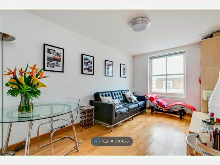 2 Bedroom Flat To Rent In Hogarth Road, London, SW5