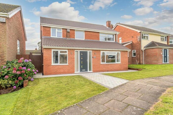 5 Bedroom Detached House To Rent In The Close, Harborne, Birmingham, B17