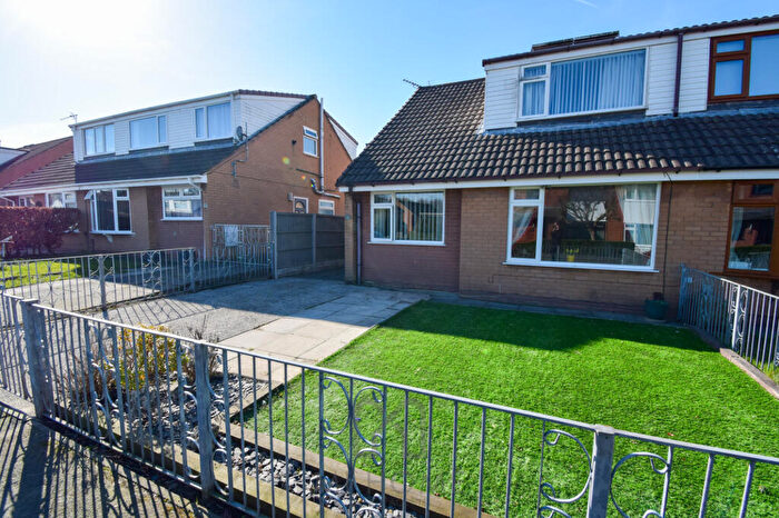 4 Bedroom Bungalow For Sale In Flaxfield Way, Kirkham, Preston, PR4