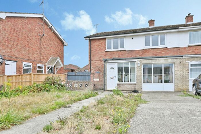 3 Bedroom Semi-Detached House For Sale In Woodgate Road, Leverington, Wisbech, PE13