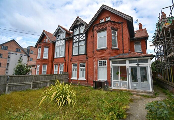 2 Bedroom Flat For Sale In Dudley Road, New Brighton, Wirral, CH45