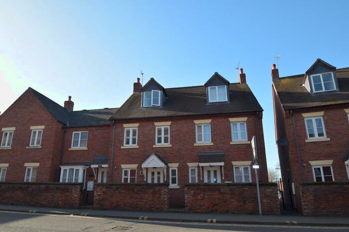 3 Bedroom Terraced House To Rent In The Smithfields, Newport, TF10