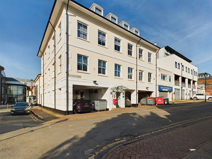 2 Bedroom Flat To Rent In Bank Street, Ashford, Ashford, TN23