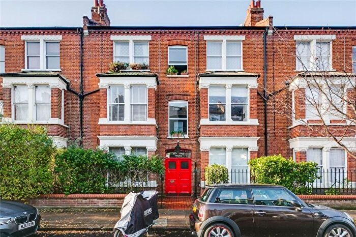 2 Bedroom Flat To Rent In Sulgrave Road, London, W6
