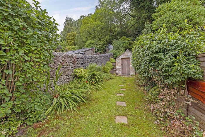 3 Bedroom Terraced House For Sale In Queen Street, Tideswell, Buxton, SK17