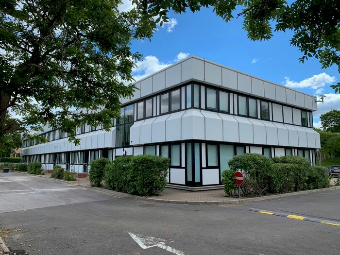 2 Bedroom Flat To Rent In Welton Road, Swindon, SN5