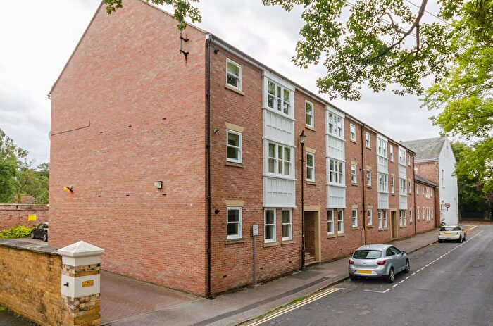 2 Bedroom Flat To Rent In Whitehouse Court, St. Olaves Road, York, YO30