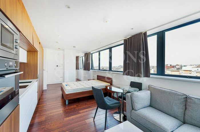 Studio To Rent In Finchley Road, London, NW3
