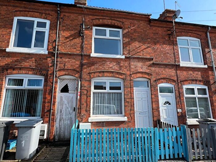 2 Bedroom Terraced House For Sale In Queen Street, Desborough, Kettering, NN14