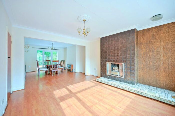 5 Bedroom Semi-Detached House To Rent In Ullswater Crescent, Kingston Vale, London, SW15