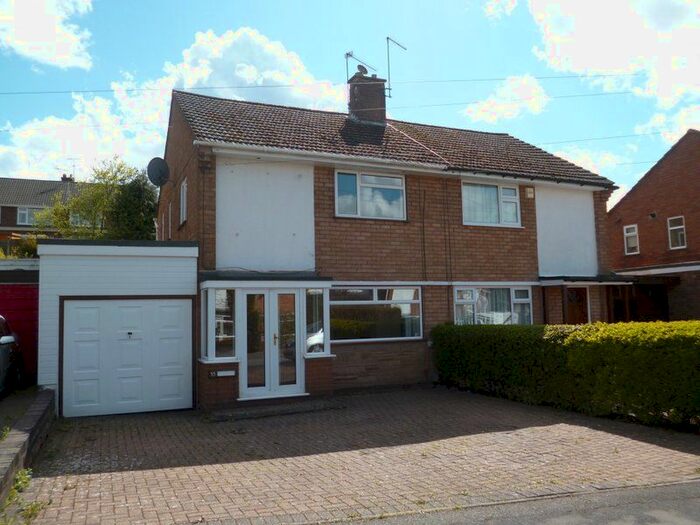 3 Bedroom Semi-Detached House To Rent In Farmdown Road, Baswich, Stafford ST17