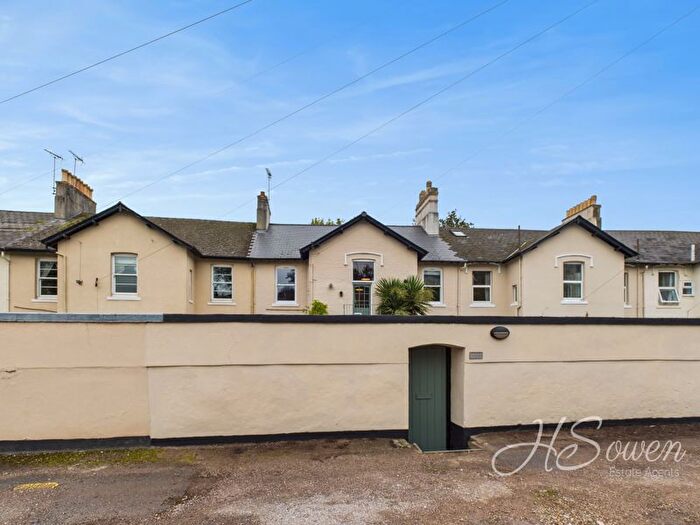 3 Bedroom Flat For Sale In Rathmore Road, Torquay, TQ2
