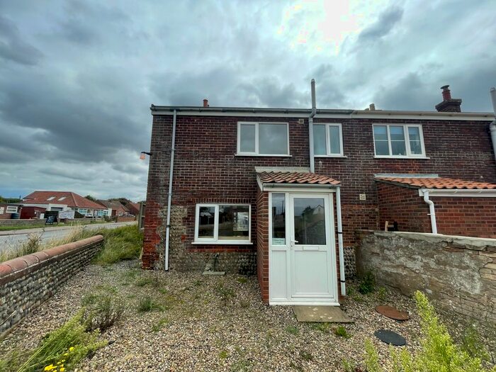 2 Bedroom Semi-Detached House To Rent In Coast Road, Walcott, Norwich, NR12