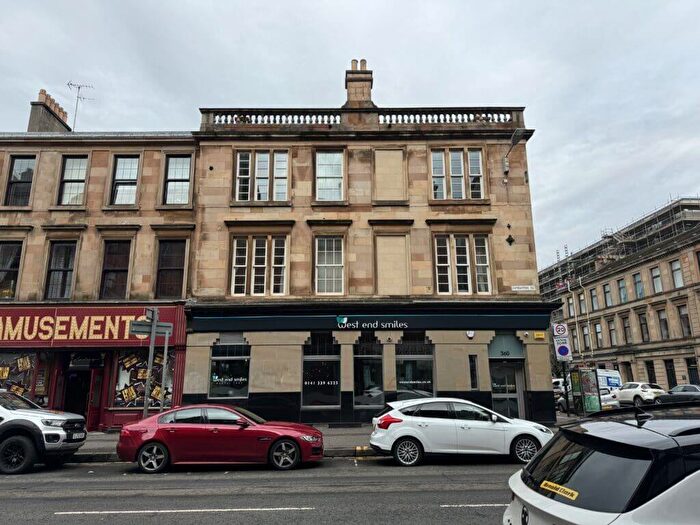3 Bedroom Flat To Rent In Fortrose Street, Glasgow, G11