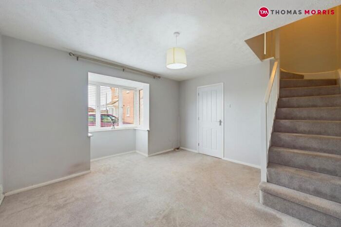 2 Bedroom House To Rent In Lincoln Crescent, Biggleswade, Bedfordshire, SG18