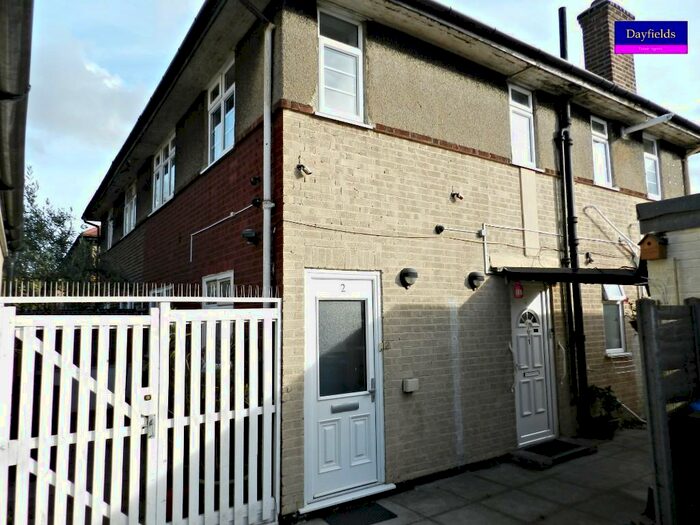 2 Bedroom Maisonette To Rent In Riverside Gardens, Wembley, Middlesex, HA0
