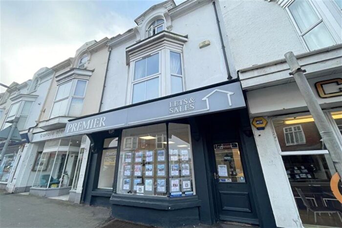 Maisonette To Rent In Clinton Place, BN25