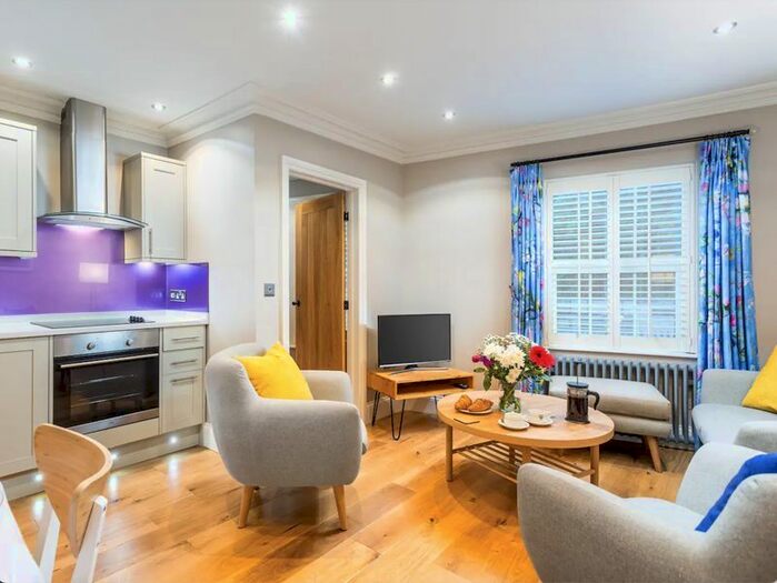 2 Bedroom Flat To Rent In Lymington Road, Torquay, TQ1