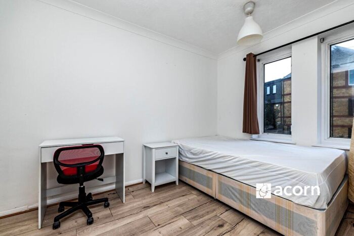1 Bedroom Flat To Rent In Codling Close London, E1W
