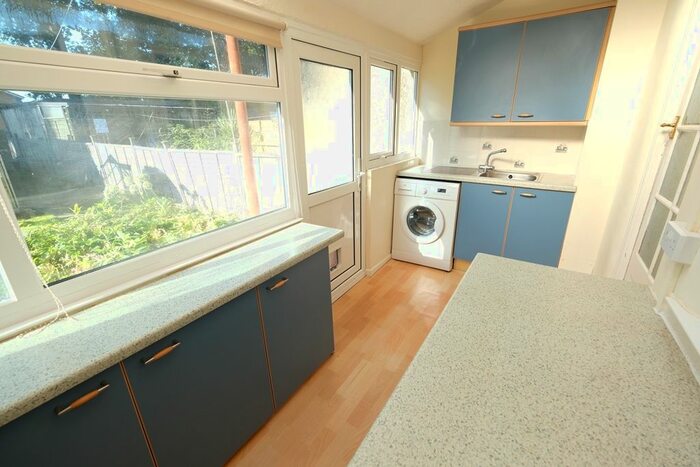 2 Bedroom Terraced House For Sale In Ewell Way, Southampton, SO40