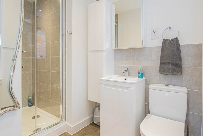 3 Bedroom Detached House For Sale In Harvest Road, Market Harborough, LE16