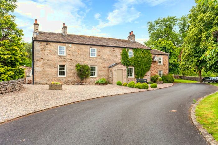 6 Bedroom Detached House For Sale In Low Field Farm, Threshfield, North Yorkshire, BD23