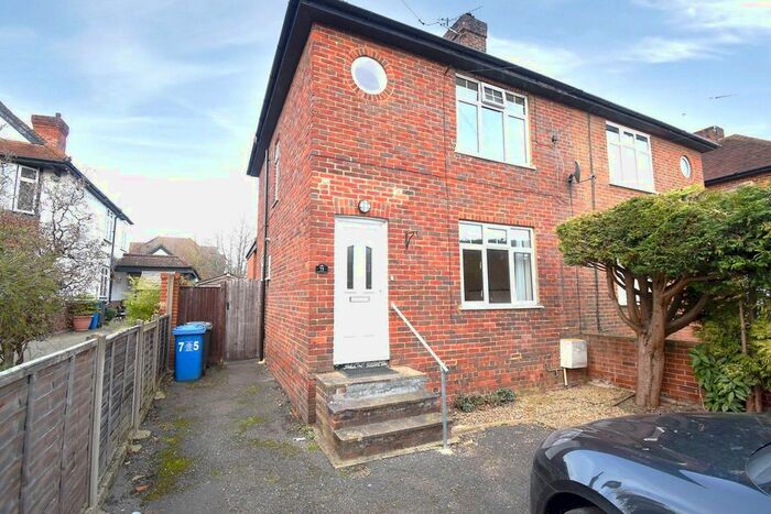 3 Bedroom Semi-Detached House To Rent In Ray Mill Road West, Maidenhead, Berkshire, SL6