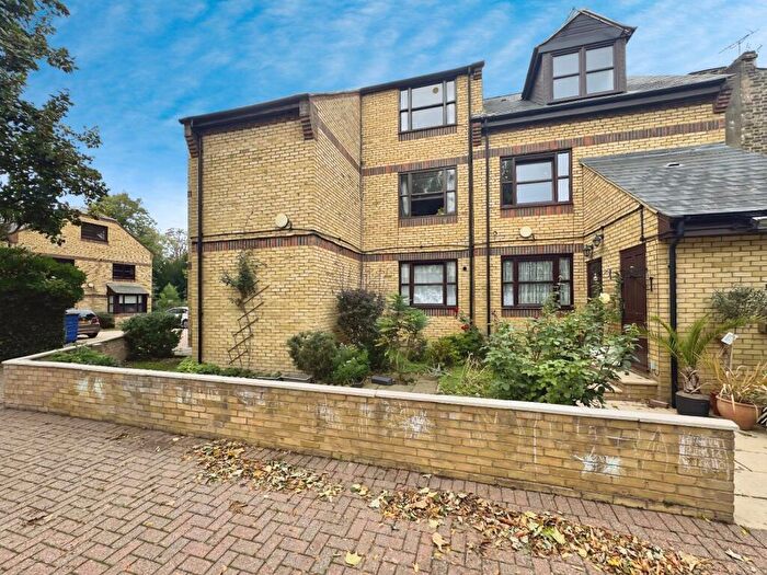 1 Bedroom Apartment To Rent In Ivy Road, London, SE4
