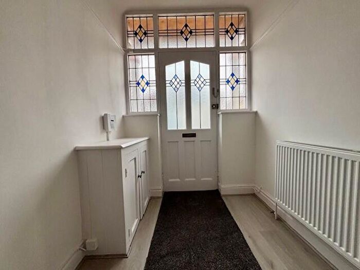 3 Bedroom Semi Detached House To Rent In Norville Road, L14