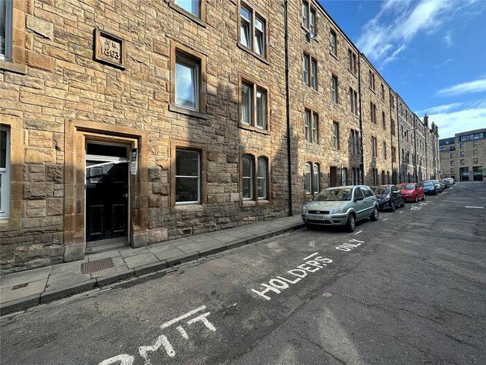 2 Bedroom Flat To Rent In Upper Grove Place, Edinburgh, Midlothian, EH3